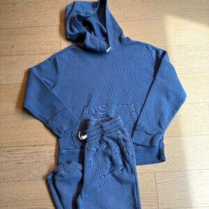 Old Navy Gender-Neutral Pullover Hoodie & Jogger Sweatpants Set for Kids